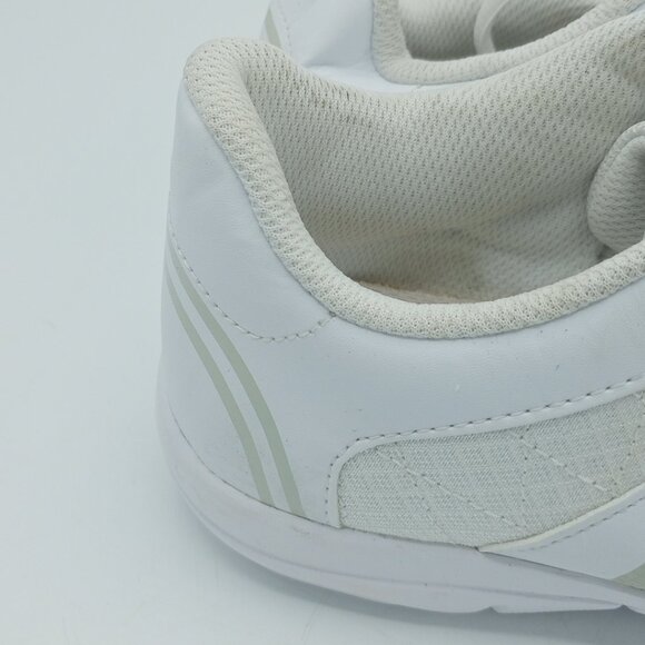 Women Girls White Grey Adidas Triple Cheer Sneakers Size 9 Model #111089250 - Picture 9 of 16